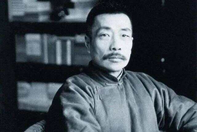 热销它的诞生与广州有关新葡京鲁迅同款毛背心(图7)